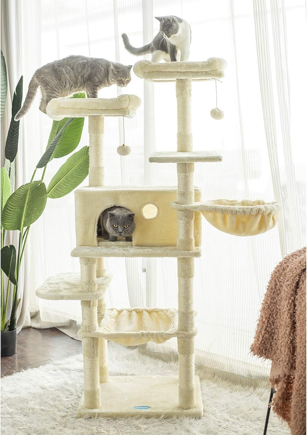 Cat Tree for Large Cats, Cat Tower with Scratching Posts, 2 Padded Plush Perches, Big Condo and Cozy Basket, Beige MPJ025M